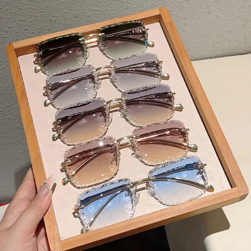 Fashion Luxury Brand Designer Sunglasses Women Men 2026 Leopard Rimless Vintage Elegant Shades Glasses Trendy Cute Sunglasses