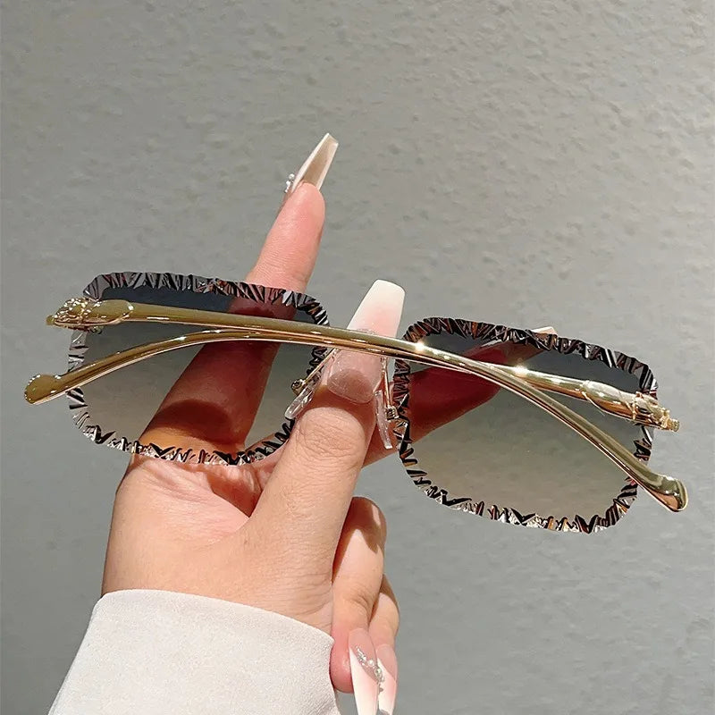 Fashion Luxury Brand Designer Sunglasses Women Men 2026 Leopard Rimless Vintage Elegant Shades Glasses Trendy Cute Sunglasses