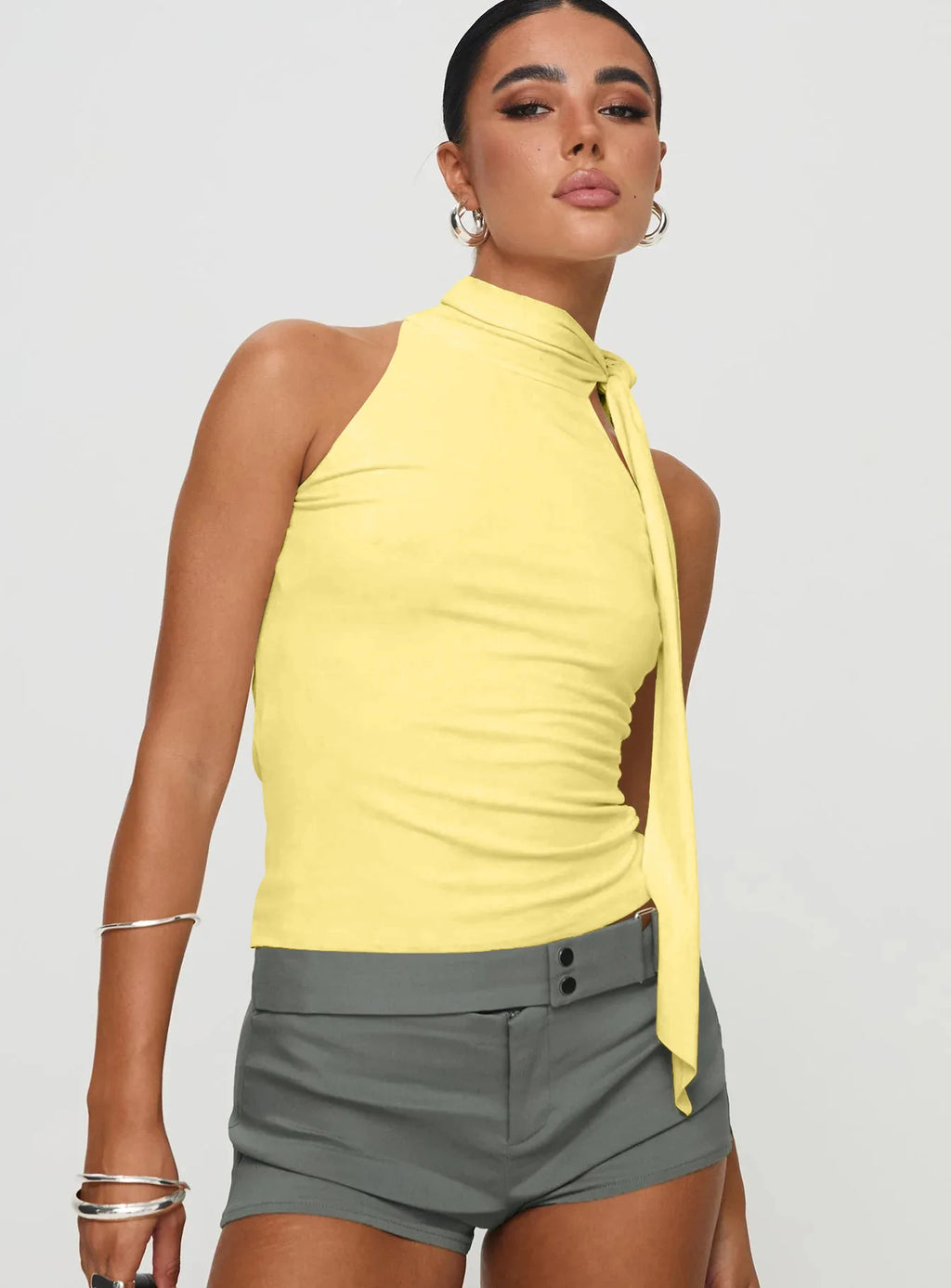 Fairyshely 2026 Sexy Summer Solid Sleeveless Off Shoulder Crop Top Women Tied Bodycon Tops Lady Backless Club Party Clothes