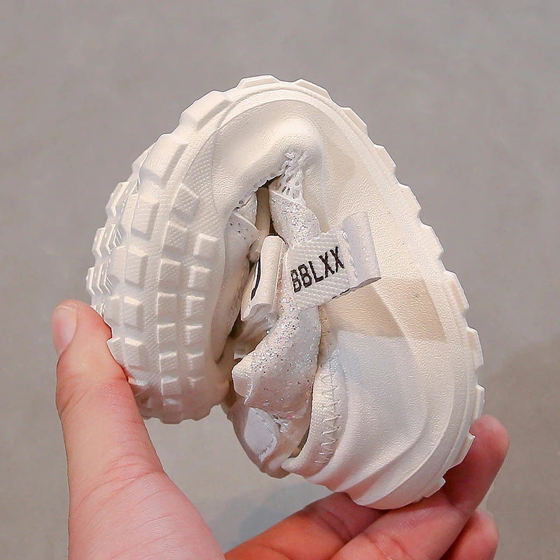 Summer Girls' Sports Sandals Comfortable and Soft Non-Slip and Breathable Outdoor Sports Sandals with Rhinestone Decorations