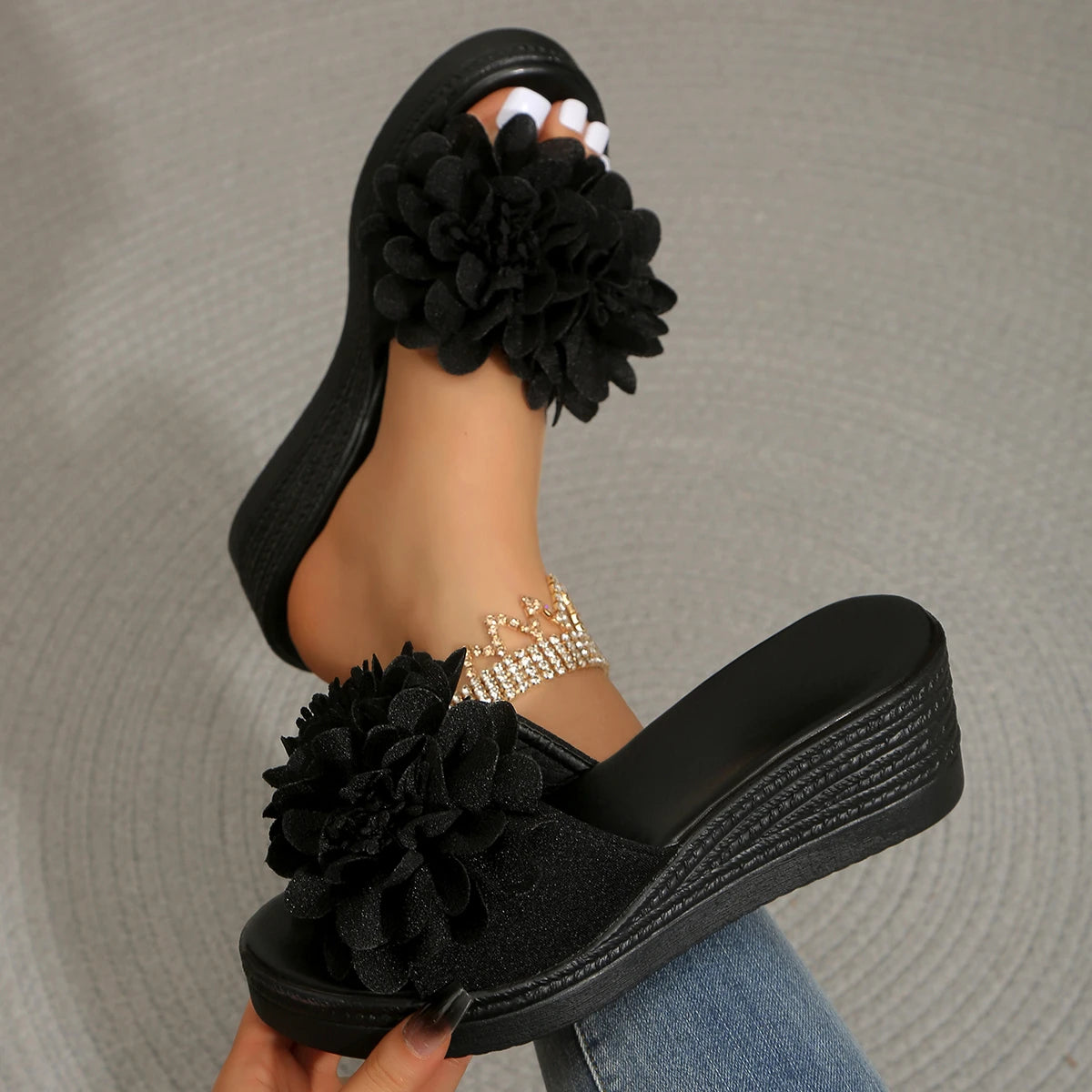 Summer Women Sandals Lightweight Slip on Shoes Women Platform Female Sandals Fashion Flower Hollow Wedge Beach Shoes for Women