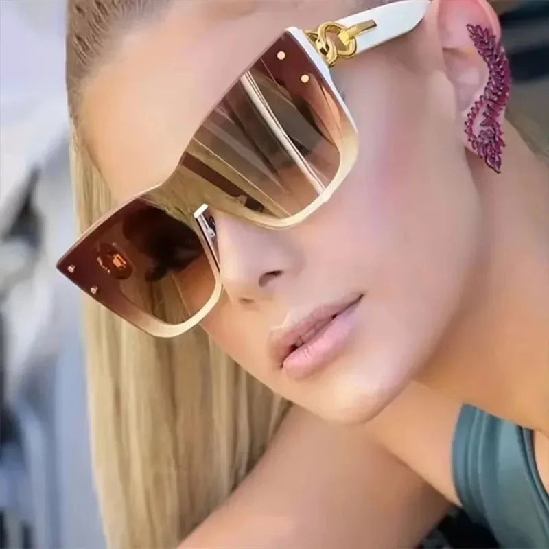 New Fashion Big Frame Cat Eye Sunglasses For Ladies Street Shot Fashionable Sunglasses for Women Driving Shades UV400 INSV