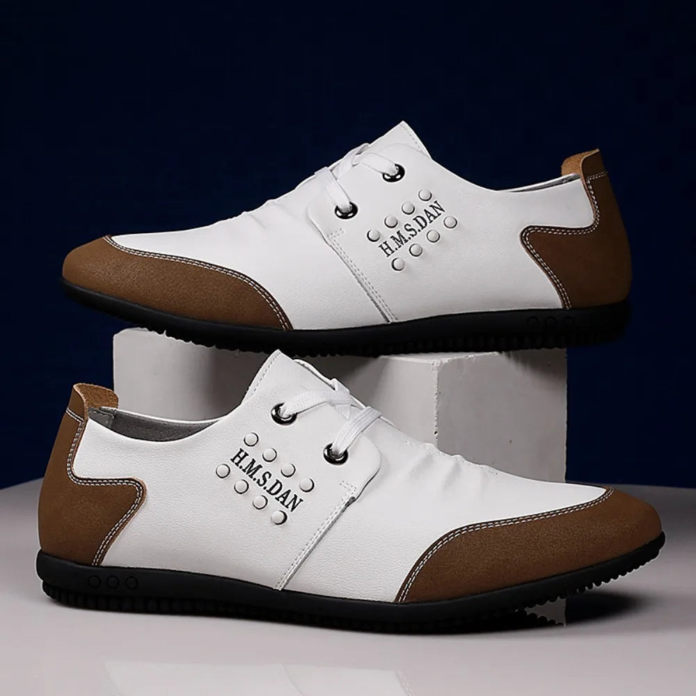 2026 Men Shoes Leisure Leather Shoes for Men White Footwear Summer Trend Breathable Soft Casual Sneakers British Peas Shoes