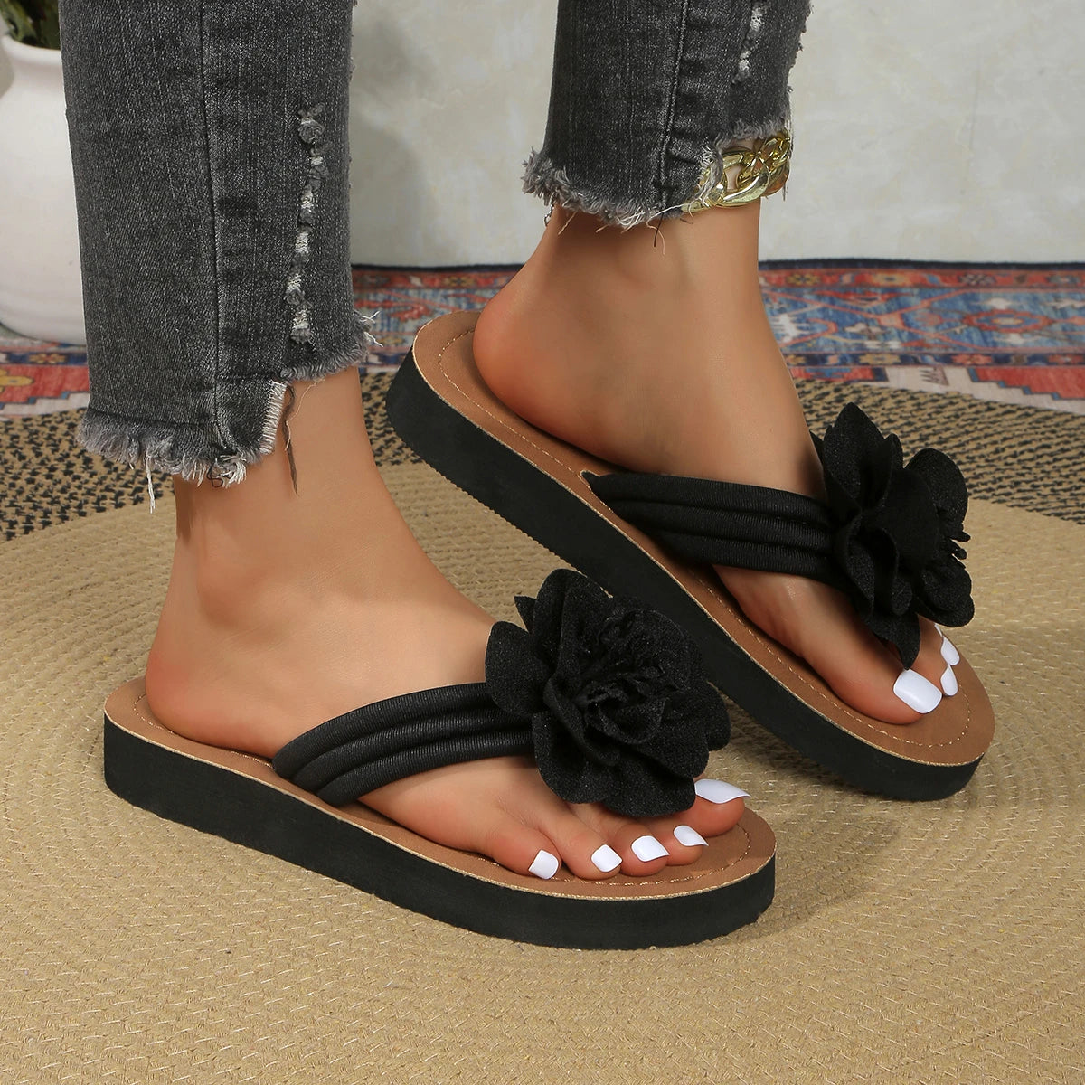 Summer Women Flower Decor Platform Slide Sandals Non Slip Soft Sole Casual Shoes for Beach Vacation Daily Outdoor Wear