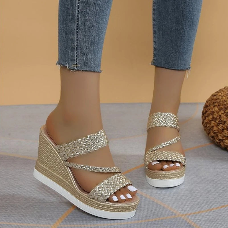 2026 Summer Outdoor Beach Sandals Comfortable Sandals Shallow Wedges Shoes Platform High Heels Ladies Slippers