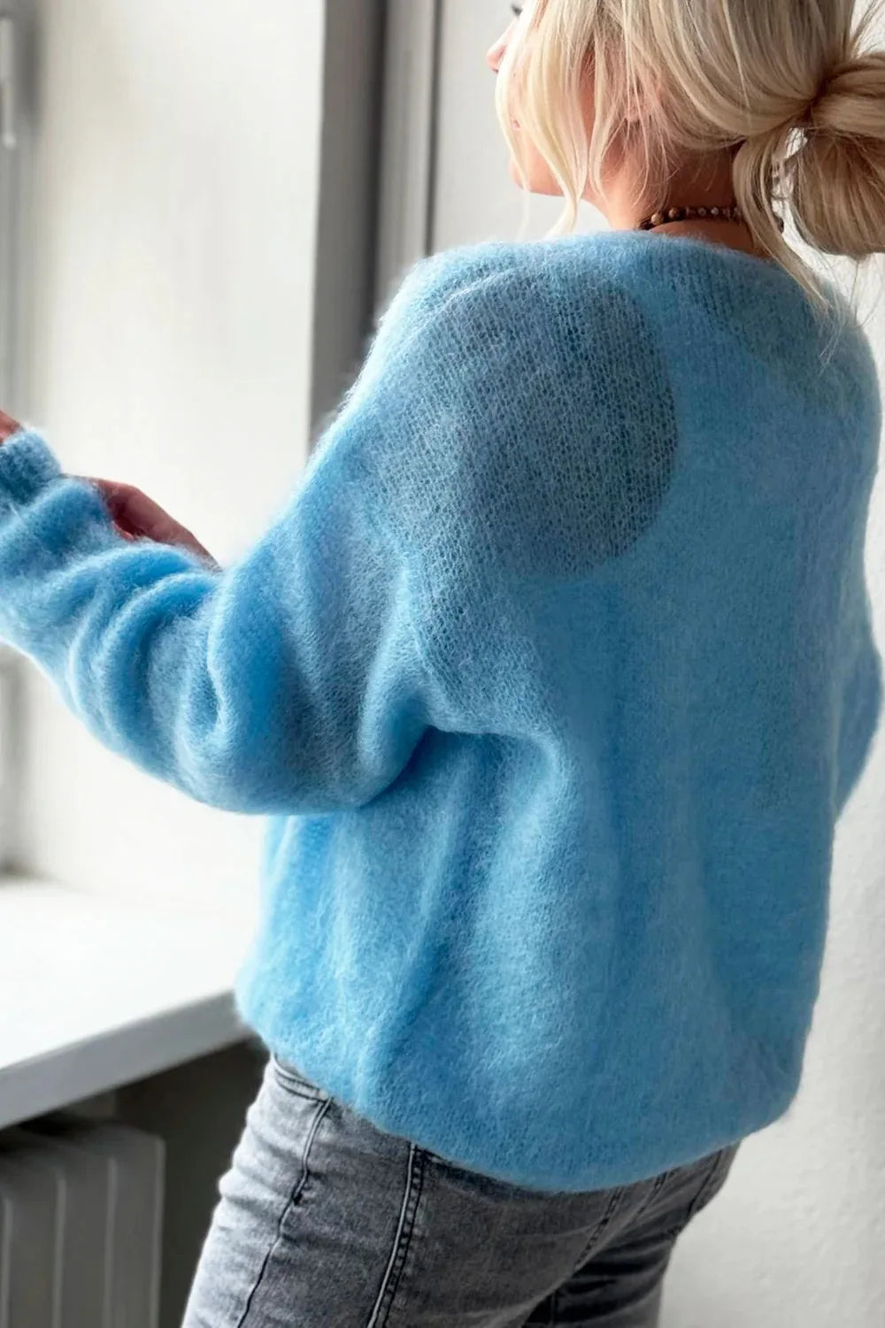 Lady Pullover Sweater Autumn Elegant V-neck Sweater Tops Causal Long Sleeve Solid Color Knitted Autumn Winter Womens Clothing