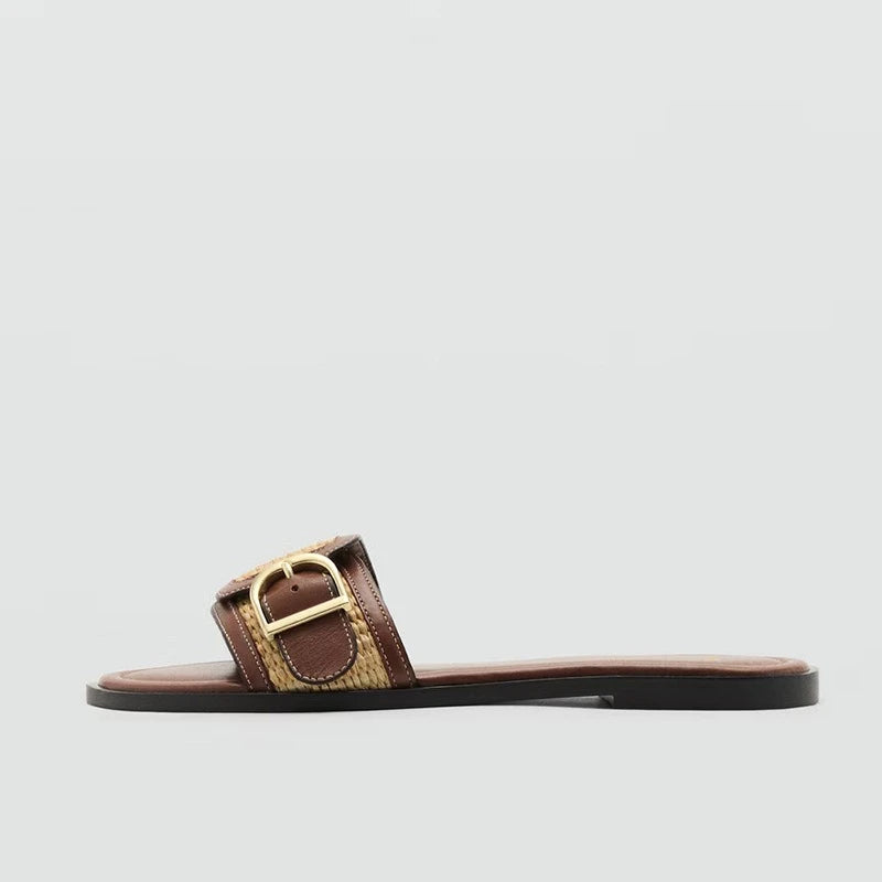 Summer Weave Beach Sandals Women Designer Brand Metal Buckle Design Flat Slippers Ladies Fashion Concise Peep Toe Slides Sandals