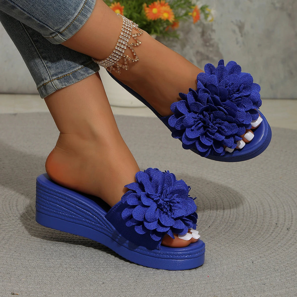 Summer Women Sandals Lightweight Slip on Shoes Women Platform Female Sandals Fashion Flower Hollow Wedge Beach Shoes for Women