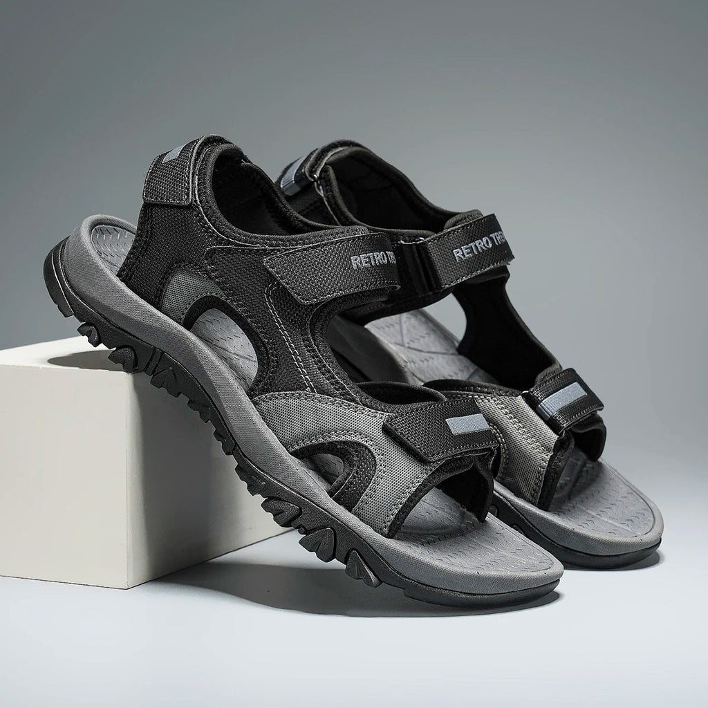 Summer New Sandals Men's Water Beach Breathable Quick Drying Shoes Comfortable Flat Bottom Non slip Sandals Driving Shoes