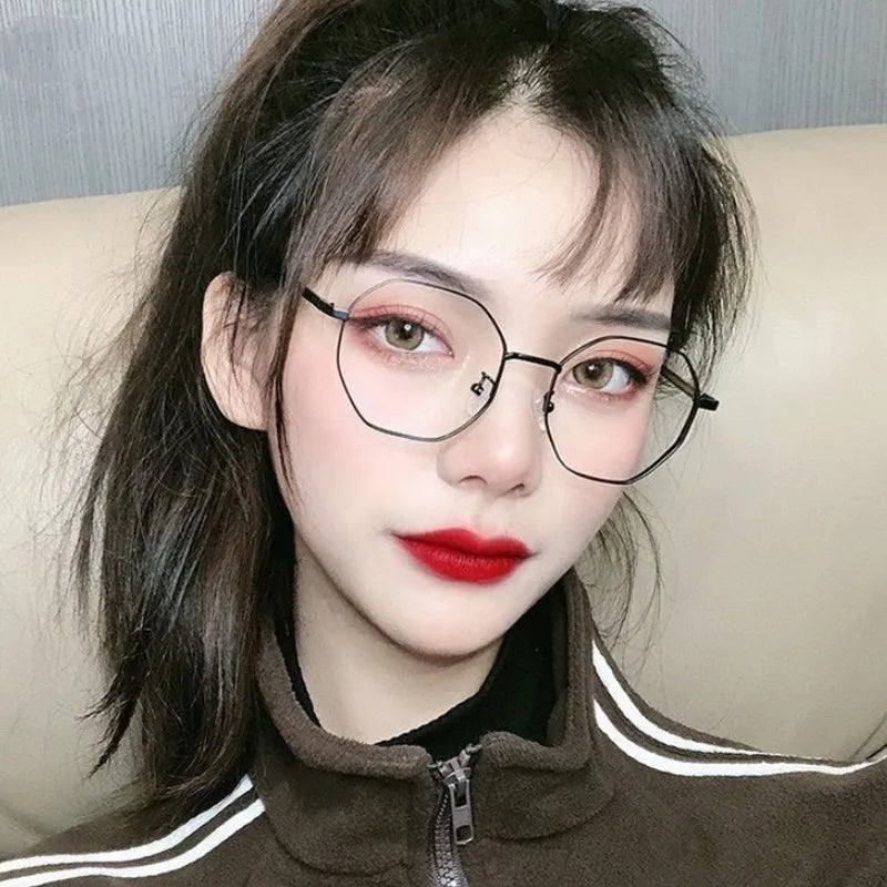Women Polygon Frame Tansparent Glasses Trend Ultra-Light Anti-blue Light Glasses Flat Mirror Computer Eyeglasses 2024